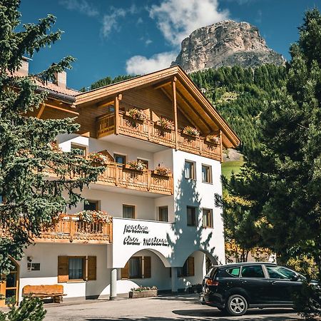 Pension Merisana Corvara In Badia Exterior photo