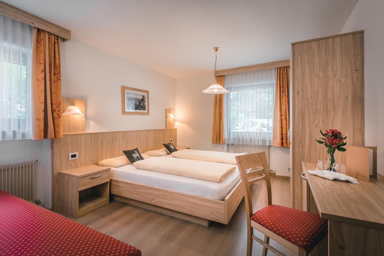 Pension Merisana Corvara In Badia Exterior photo